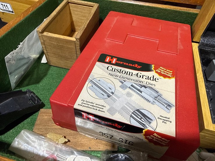 #719-•-wooden-tool-box-image-9