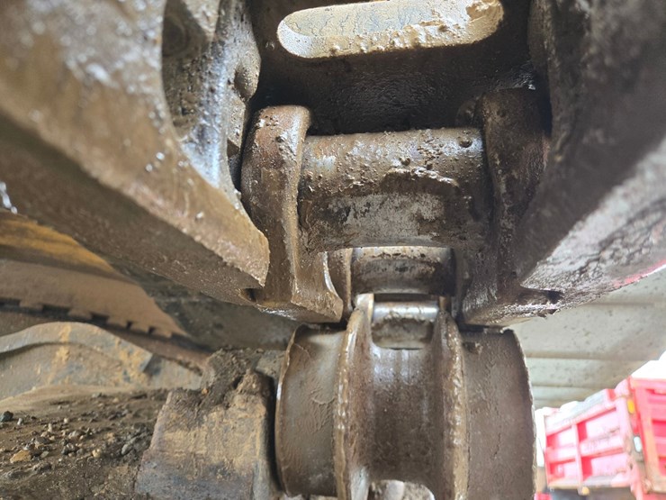 deere-470g-lc-image-77