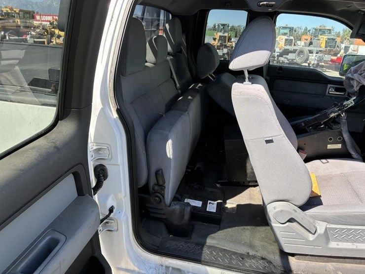 2011-ford-f150-image-10