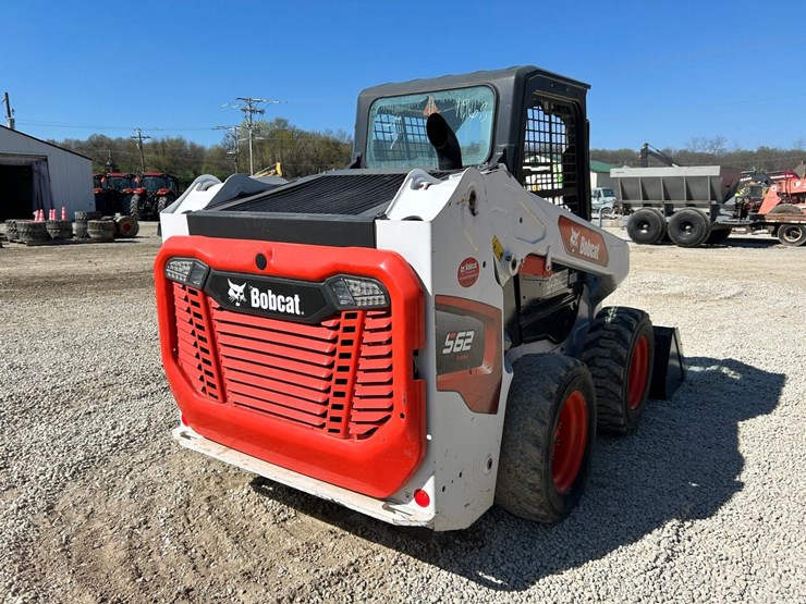 2022-bobcat-s62-image-4