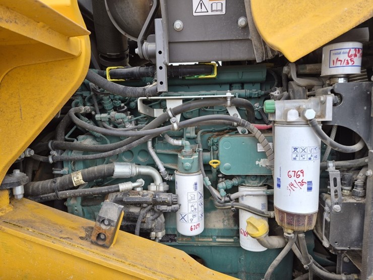 2023-volvo-l60h-image-13