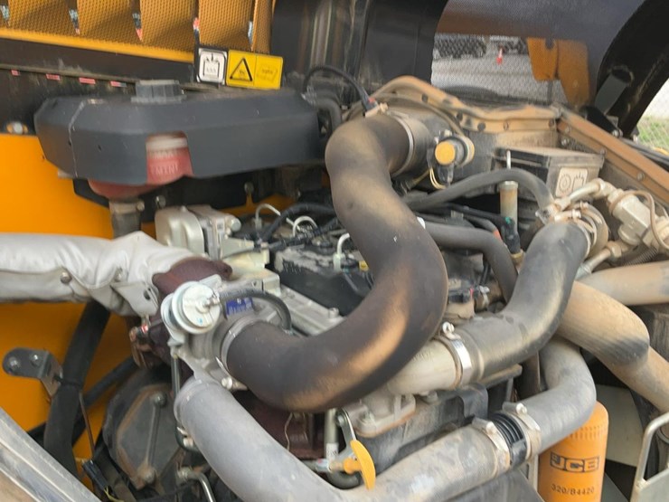 2022-jcb-510-56-image-8