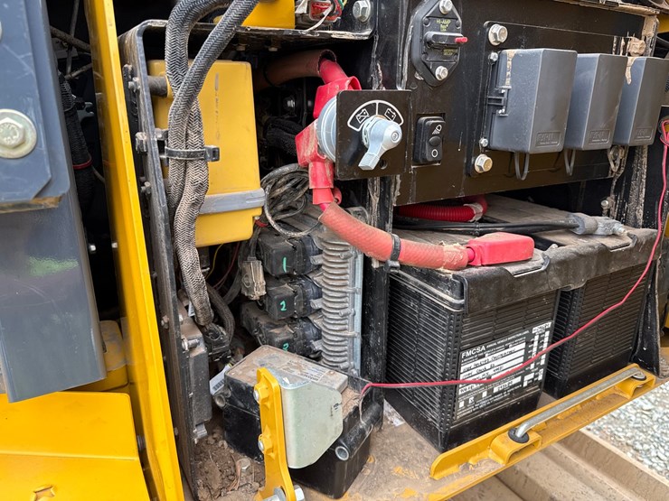 deere-700k-lgp-image-34