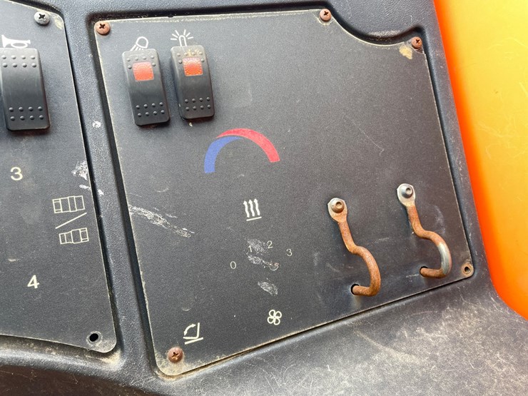 2014-jlg-g9-43a-image-65