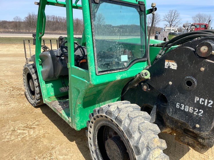 2014-jlg-g5-18a-image-19