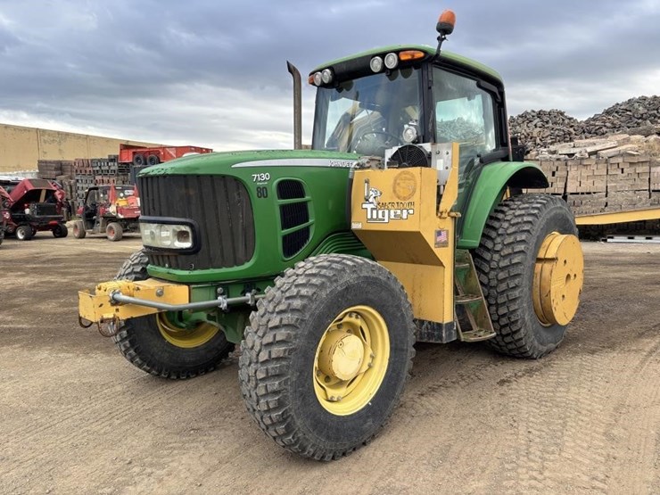 2008-john-deere-7130-image-1