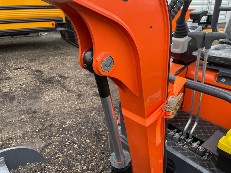 #3344-•-2026-ats-me18-mini-excavator-image-13