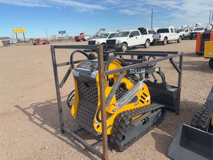 mini-2025-sdll60-skid-steer-image-3