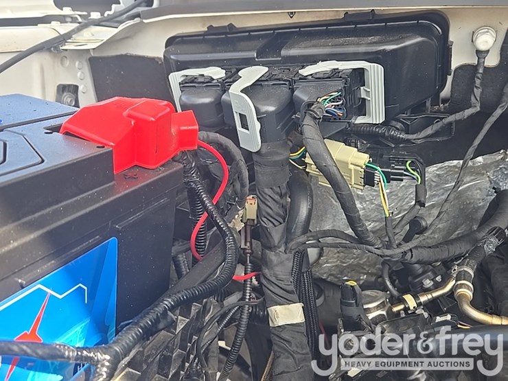 2019-ford-f150-image-61