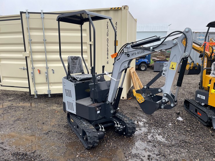 #3293-•-2026-ats-d12d-mini-excavator-image-2