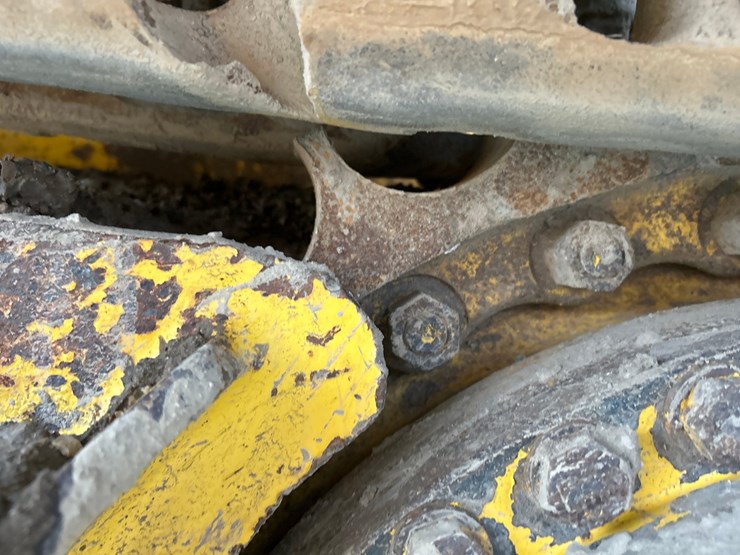 komatsu-d61pxi-23-image-70