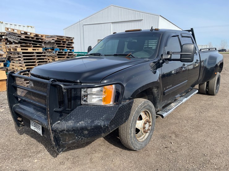 2008-gmc-3500hd-image-1