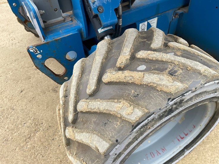 #7514-•-(s-2)-2012-genie-3369-rough-terrain-scissor-lift-image-60