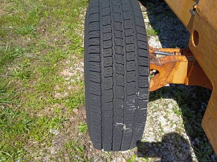 1979-case-586c-image-53