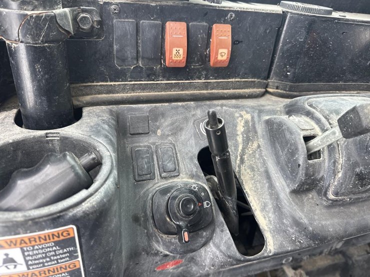 kubota-rtvx1140-image-25