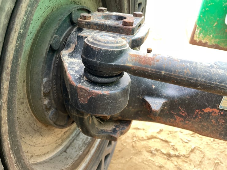 2015-sky-trak-10054-image-47