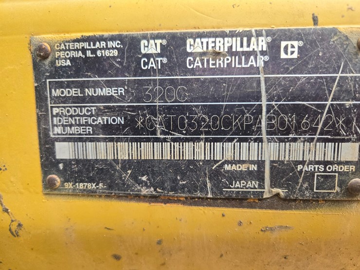 2003-caterpillar-320c-image-2