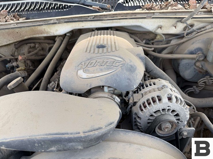 2002-chevrolet-silverado-1500-image-34