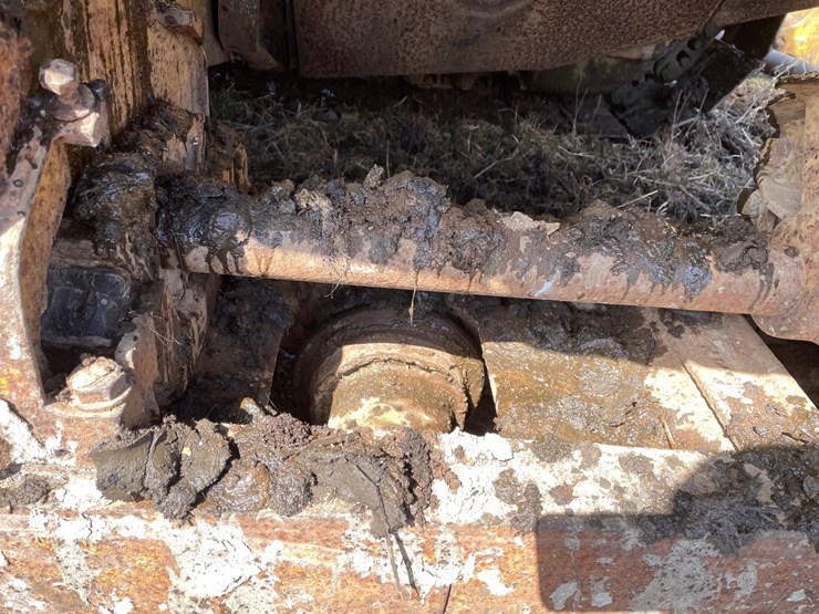 komatsu-d85p-image-19