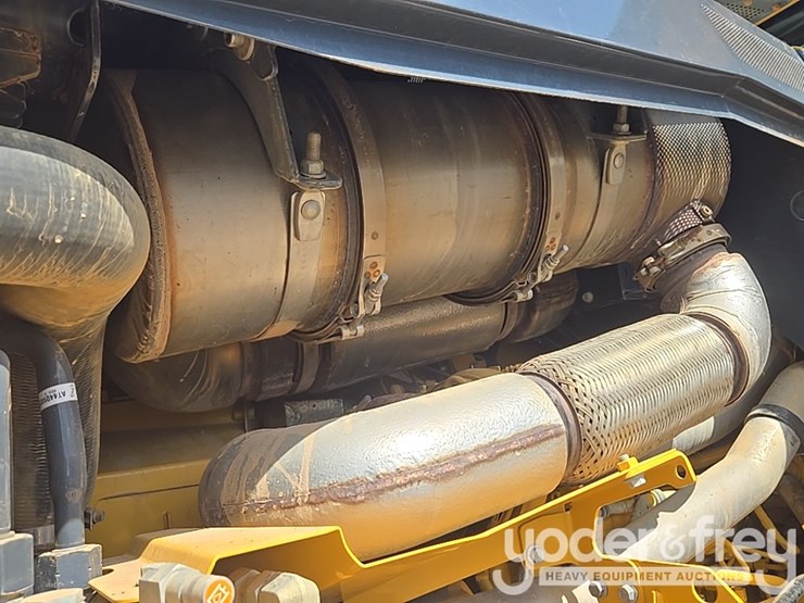 2019-deere-670g-image-78