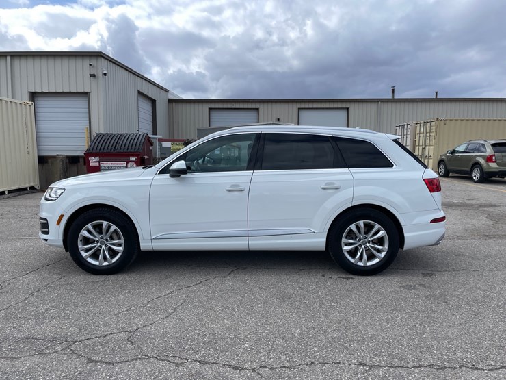 2018-audi-q7-image-8