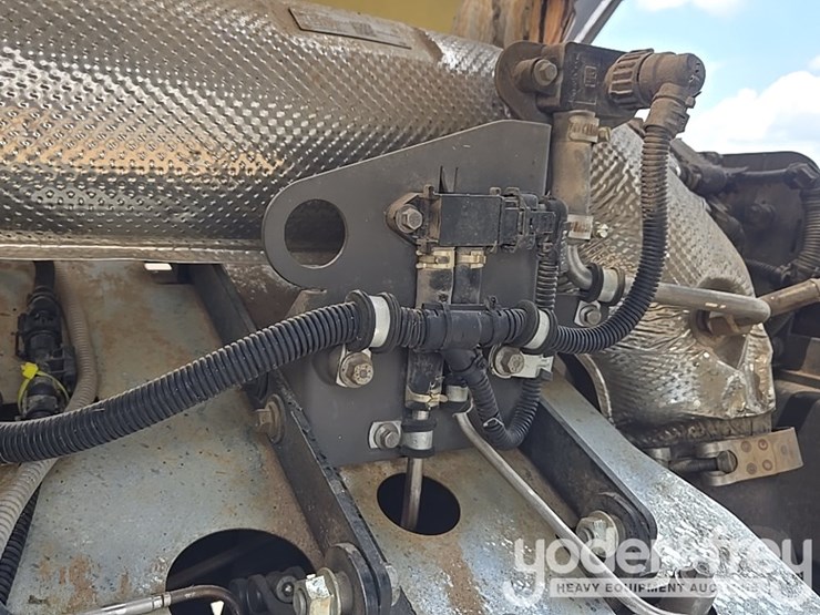 2021-volvo-l90h-image-52