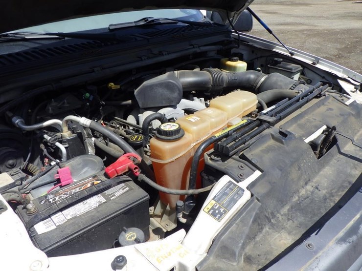 2002-ford-f350-image-12