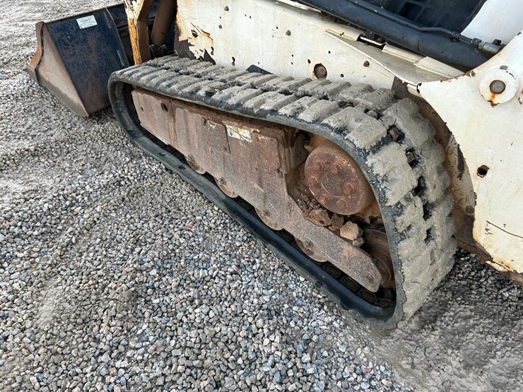 bobcat-t180-image-17