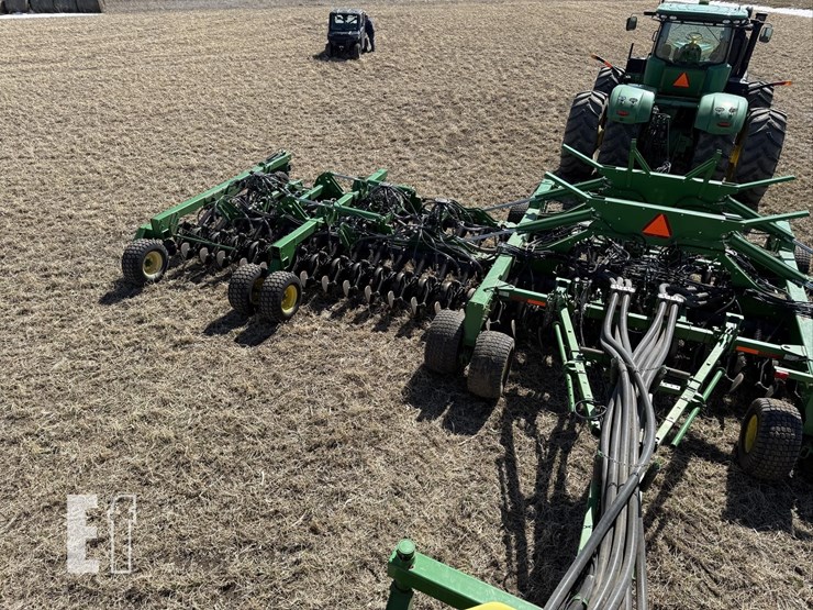 2012-john-deere-1890-image-100