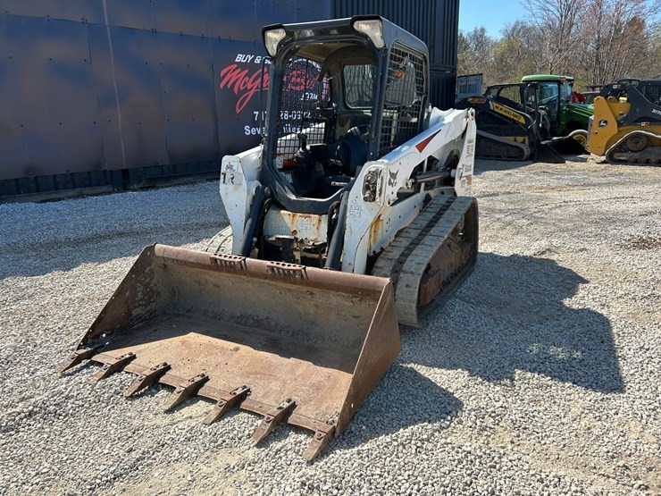 2017-bobcat-t550-image-8