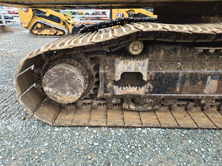 deere-470g-lc-image-75