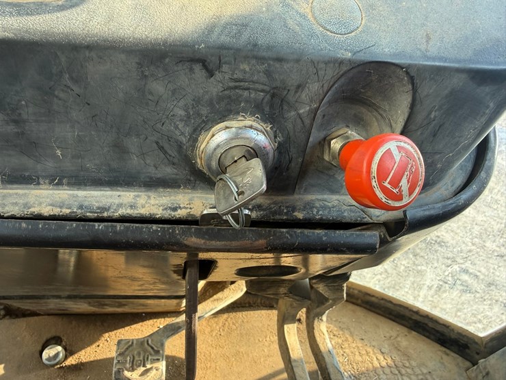 1979-john-deere-4840-image-46