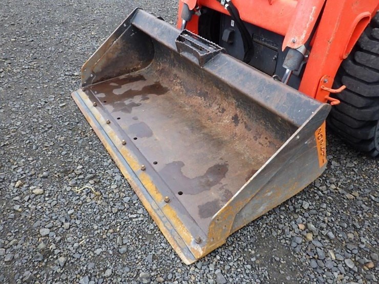 2020-kubota-ssv65-image-13