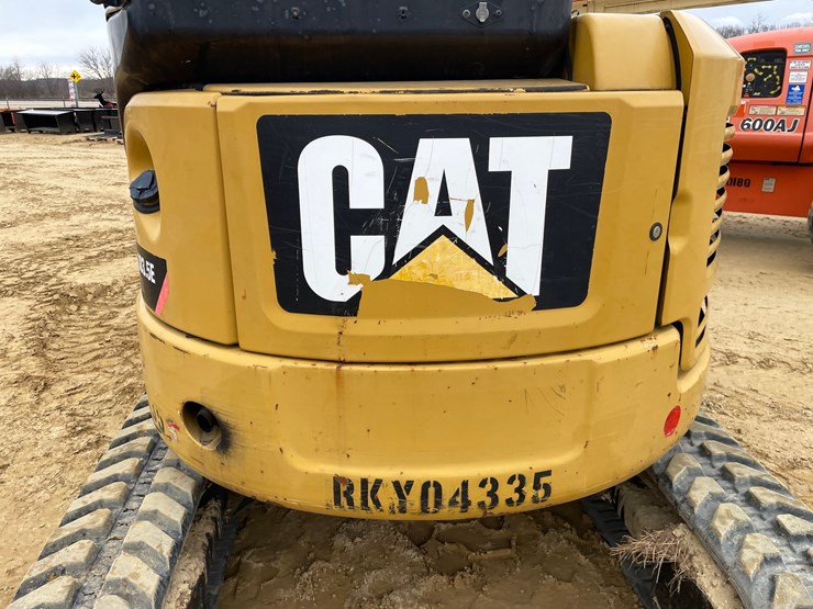 2014-caterpillar-303.5-image-14