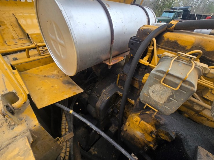 deere-892e-lc-image-31