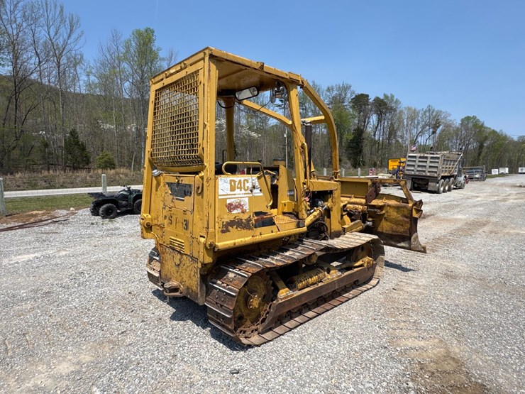 caterpillar-d4c-image-5