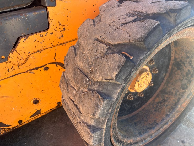 2011-case-sr220-image-51