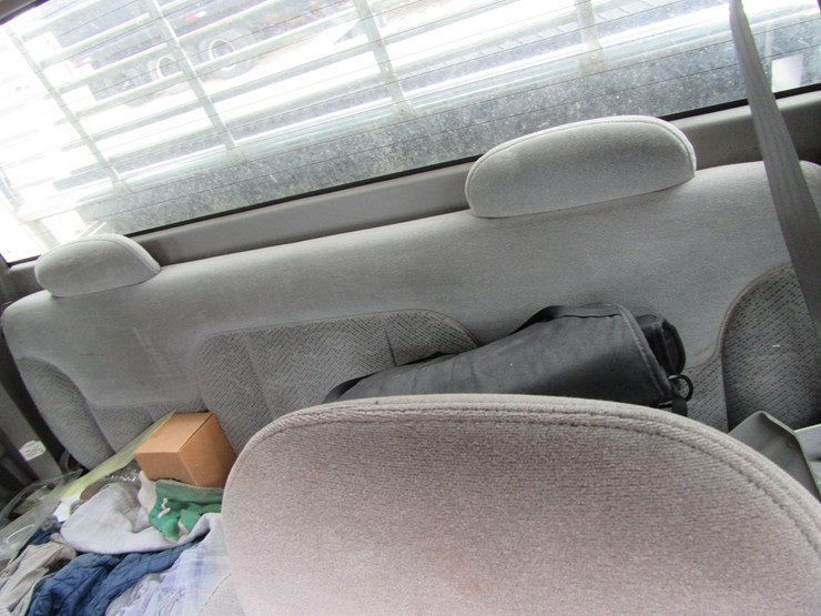 1997-chevrolet-3500-image-29