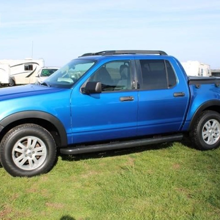 2010 FORD EXPLORER XLT