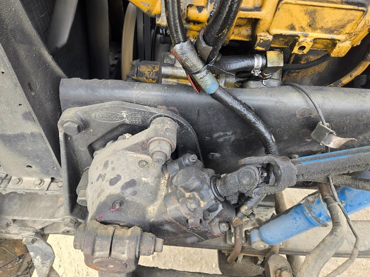 2000-peterbilt-379-image-35