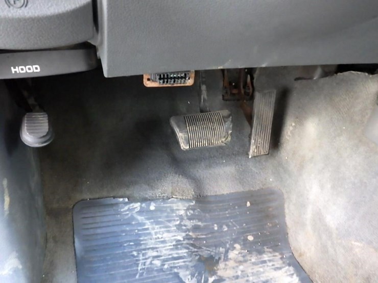 2005-dodge-dakota-image-26