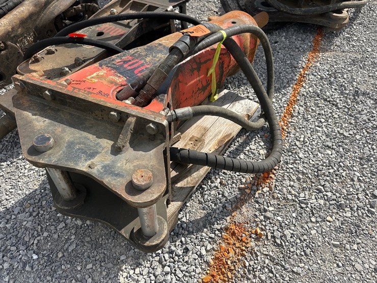 caterpillar-308-image-2