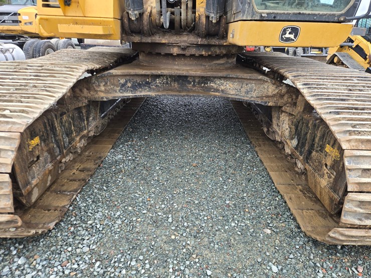 deere-470g-lc-image-24