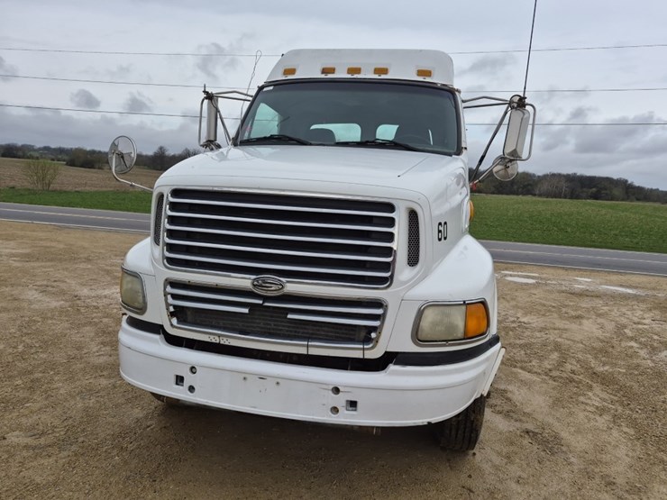 2000-caterpillar-c12-image-3