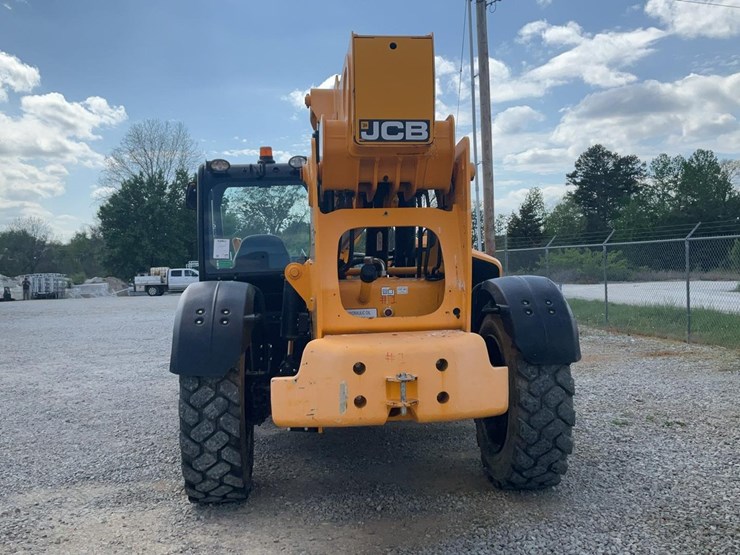 2022-jcb-510-56-image-5