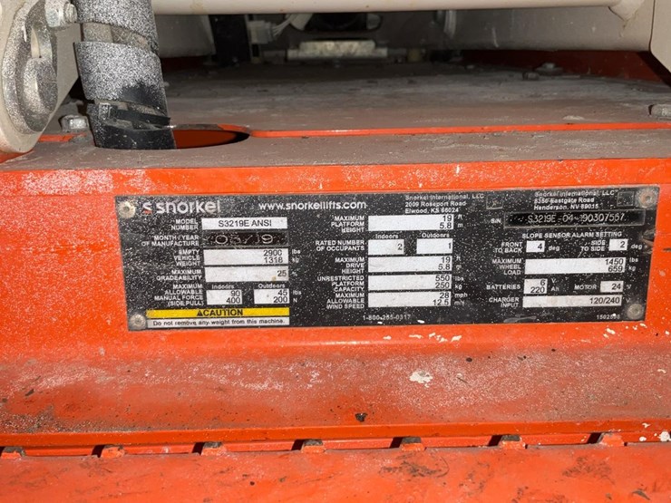 #416-•-2019-snorkel-19'-scissor-lift-image-4