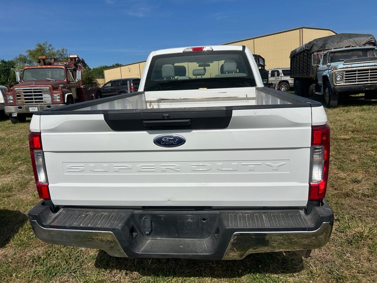 2019-ford-f250-image-8