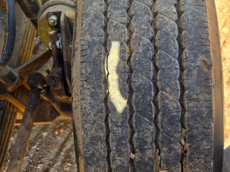 1994-mack-rd690s-image-52