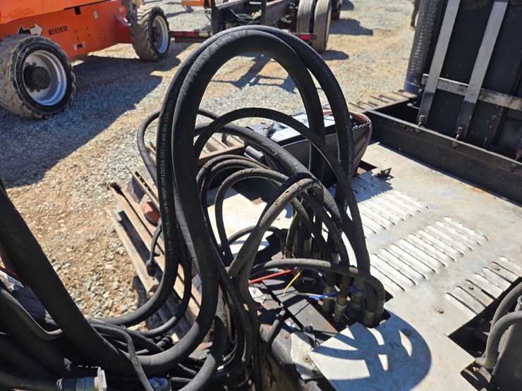 caterpillar-3208-image-40