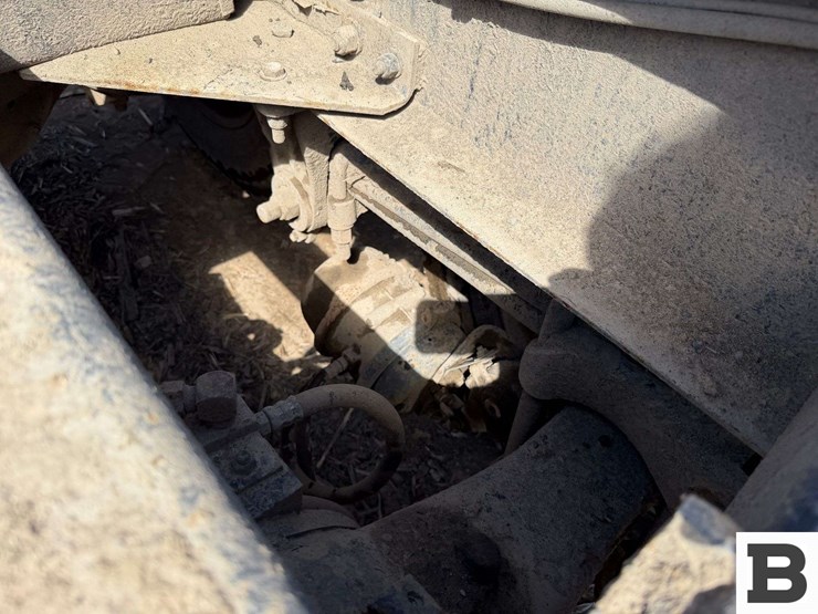 1990-peterbilt-377-image-23